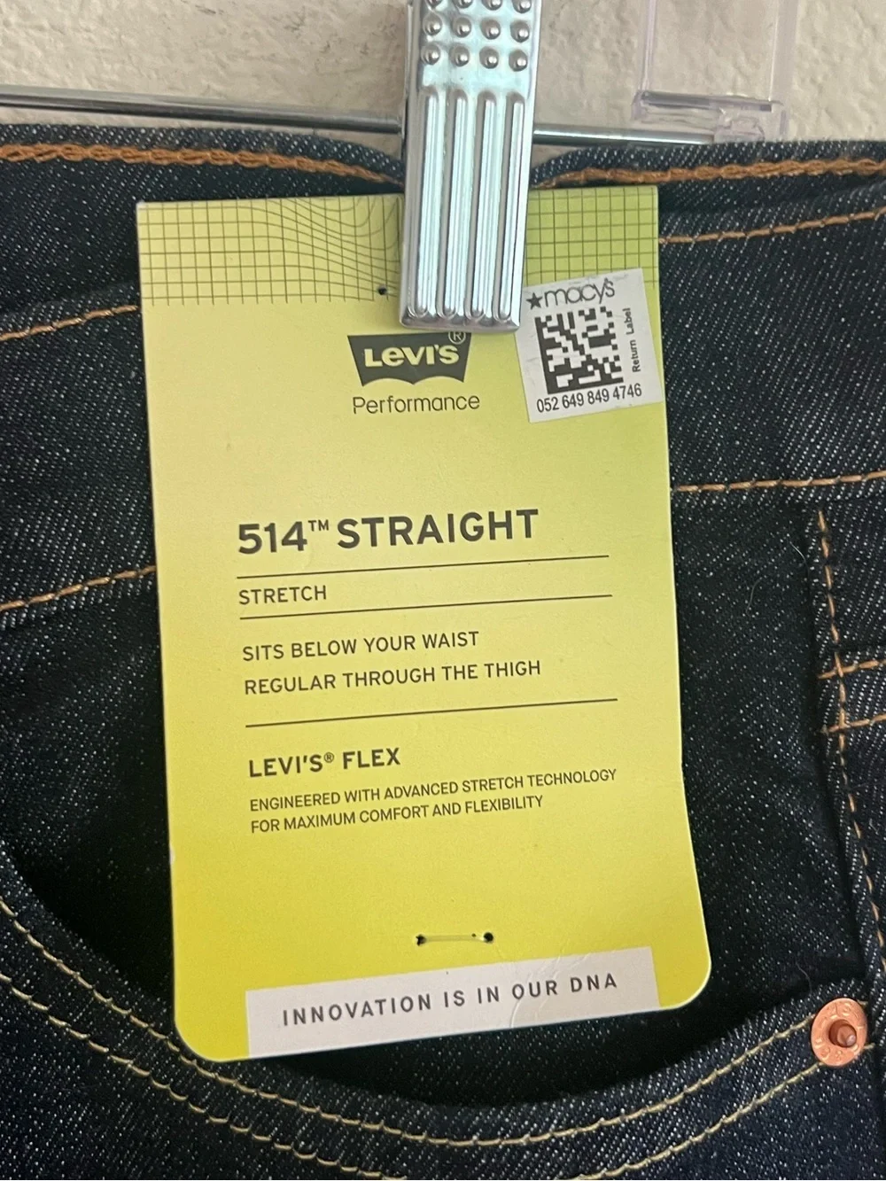 Levi's blue 514 Straight Jeans NWT 32 x 32